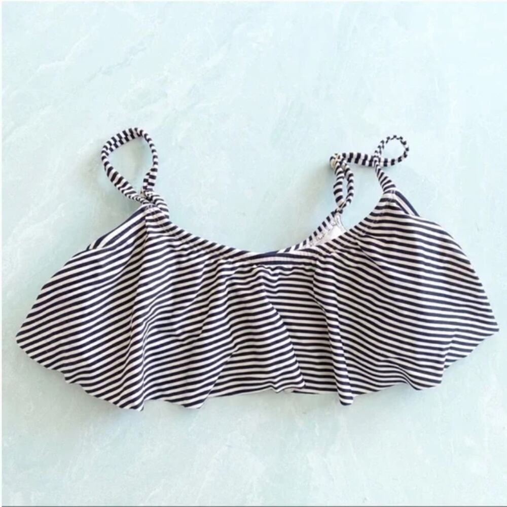 Xhilaration black and white striped bikini top M
